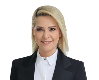 Büşra Mutlu portre